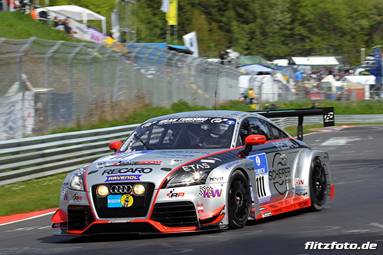 http://www.raeder-motorsport.de/album/2012/24h12_raeder01/images/image/flitzfoto.de_2012-05-17-1160.JPG